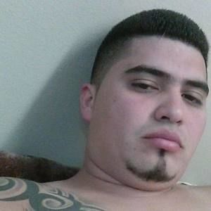 Meet your Posher, Luis